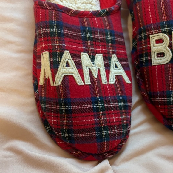 Dearfoams Red Plaid Mama Bear Slippers - Picture 3 of 11